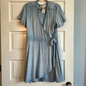 Cloth & Stone Chambray Wrap Dress, Sz Large